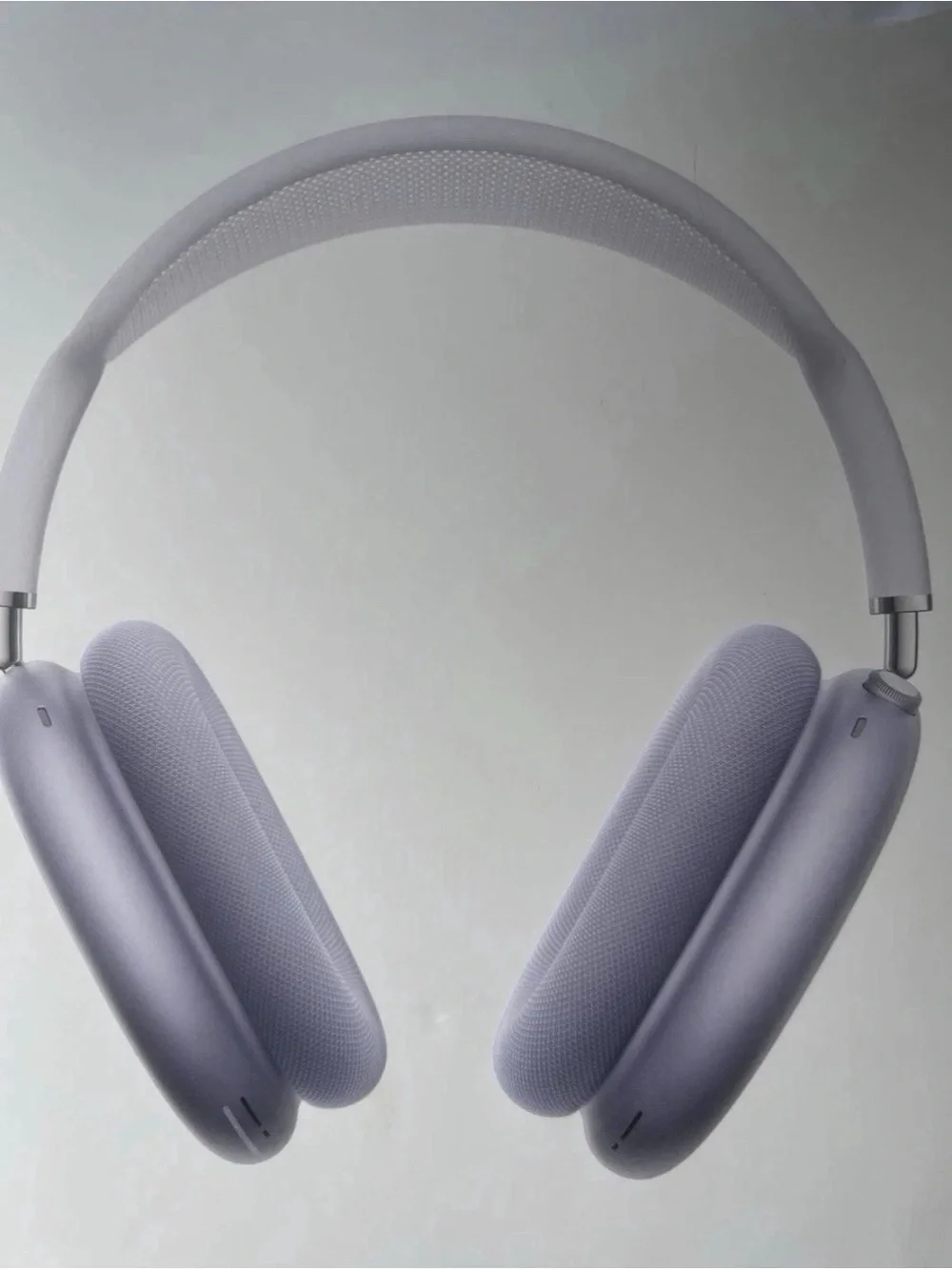 Apple Over-Ear Headphones in Lavender